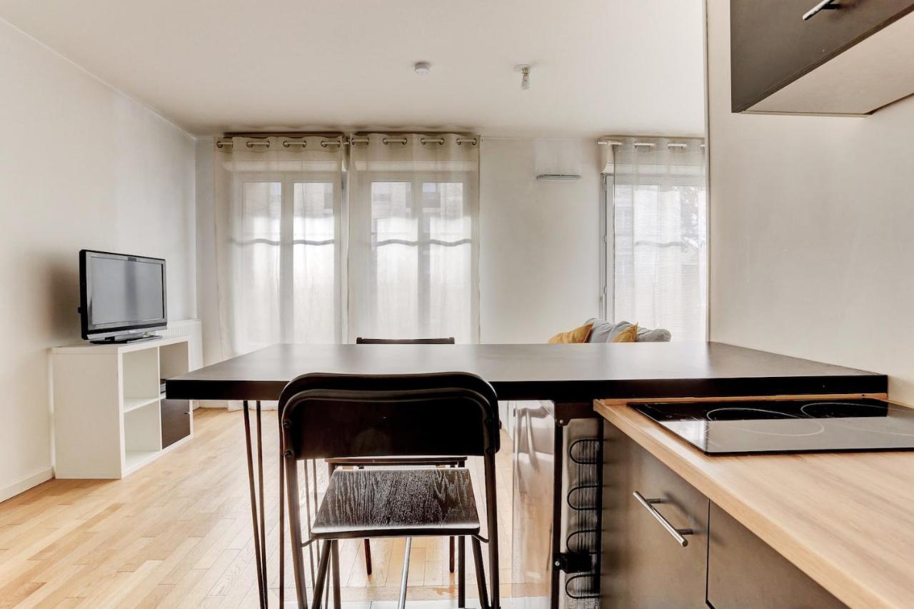 Le Curie - Saint Cyr Apartment Exterior photo